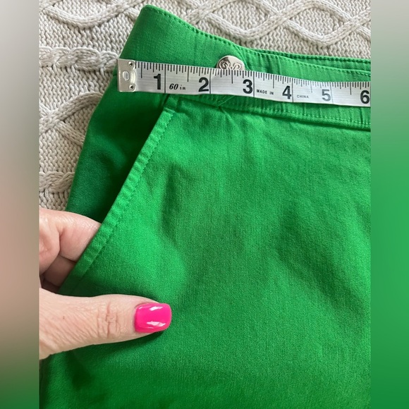 Rafaella designer Green Dress Shorts Summer Women’s size 12 - Picture 11 of 12